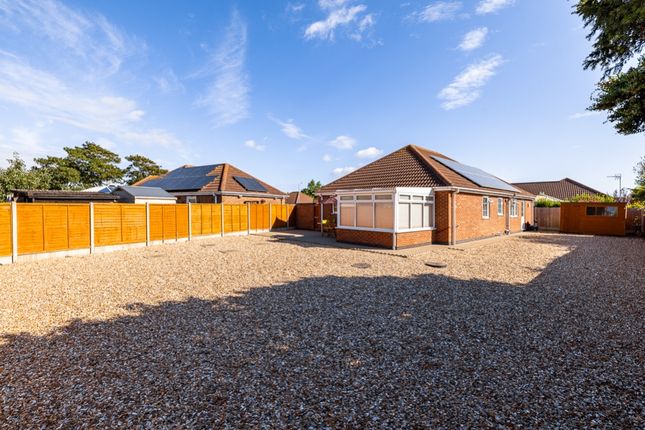 3, Sanders Close Sandilands, Mablethorpe photo 4