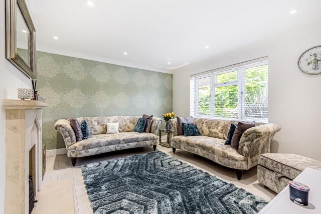 7, Owen Road, Newbury photo 2