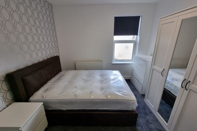 34 Ashburnham Road, Luton photo 3
