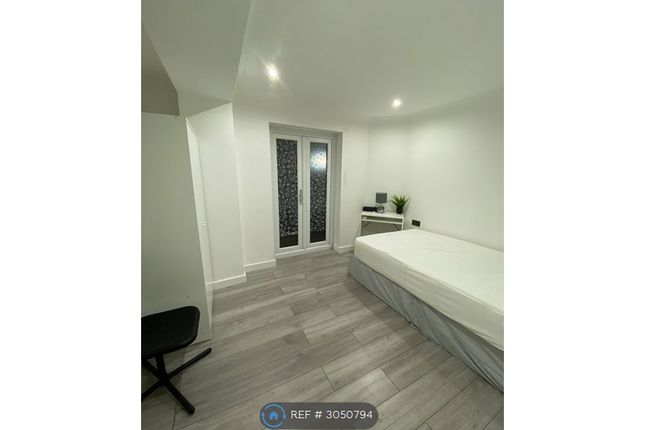 Madison Court, Ladywell Road London, London photo 2