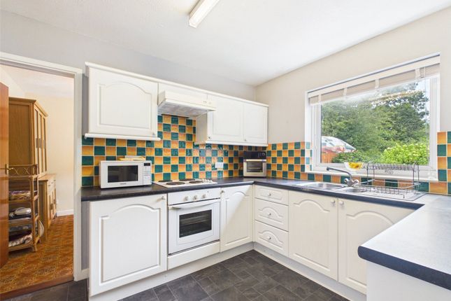 3, St. Davids Road, Devon photo 2