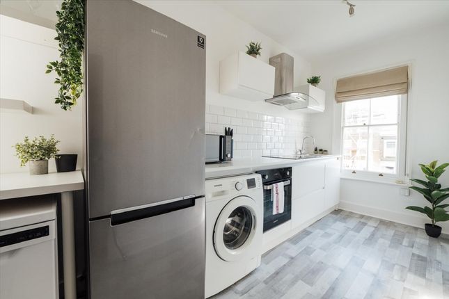 10, Askew Road, Shepherd's Bush W12 photo 3