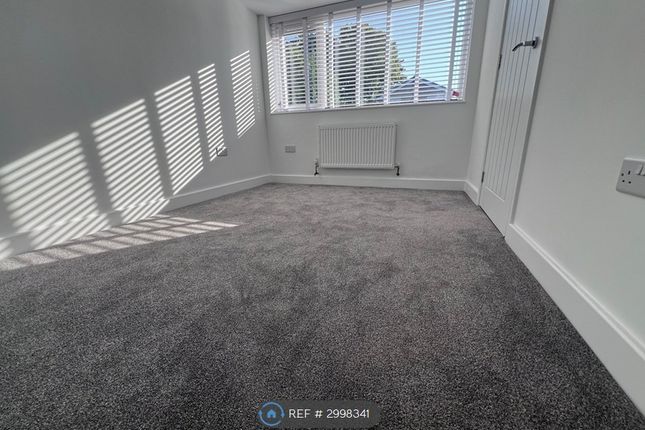 Wilmington Close, Kingston Park, Newcastle Upon Tyne photo 4