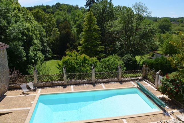 Property for sale in Near Perigueux, Dorodgne, Nouvelle-Aquitaine