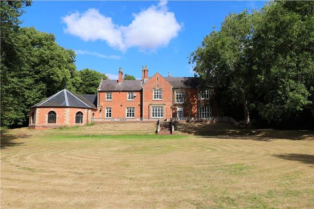 Thumbnail Country house for sale in Rectory Lane, Market Bosworth, Nuneaton, Leicestershire