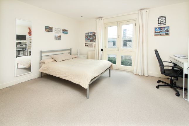 1, 1, St Pauls Mews, London photo 4