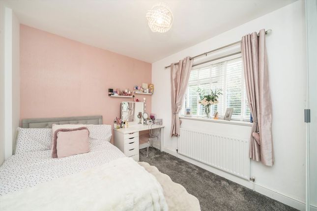 22, Guild Road, London photo 4