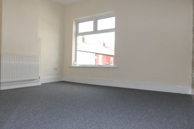 53, Sutton-in-Ashfield photo 4