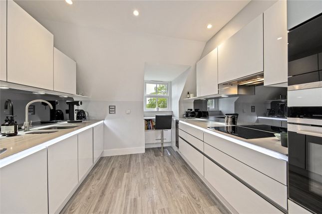 Flat 8, Arcadia Court, 208, Sheen Road, Richmond photo 4