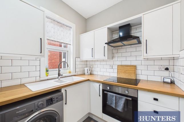 Flat 2, 50, Bessingby Road, Bridlington photo 4