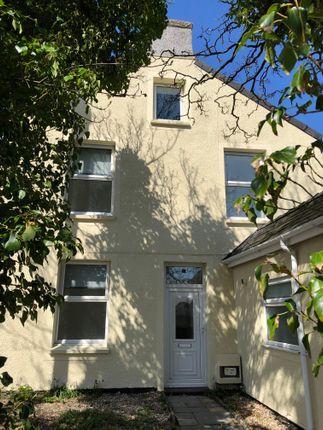 End terrace house to rent in Thomas Street, Holyhead LL65
