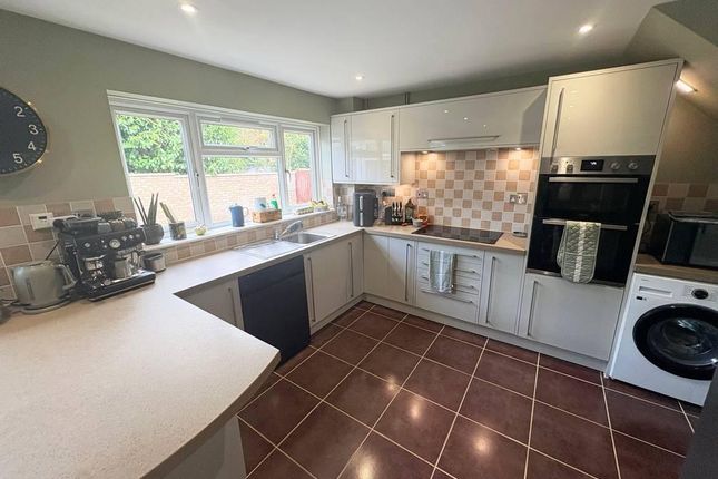 100, Dinglederry, Olney photo 4