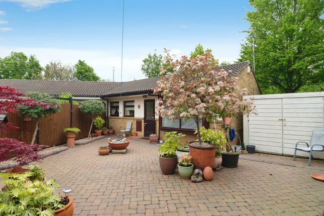 Bungalow for sale in The Gallops, Langdon Hills, Basildon, Essex