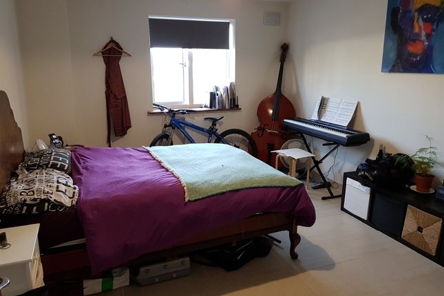 35 The brucks, Maidstone photo 4