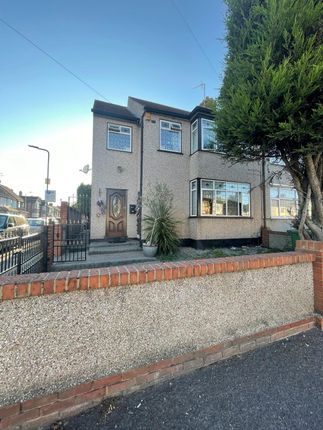 Dagenham Road, Romford photo 4