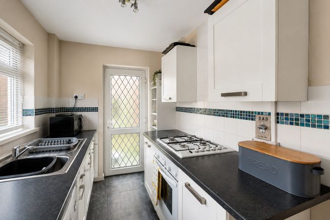 13, Heol Fawr, Caerphilly photo 4
