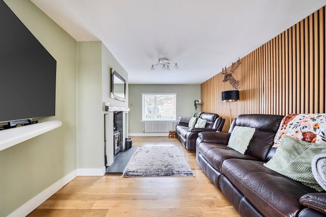 200, Taunton Avenue, Devon photo 4