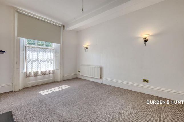 Flat 4, St. Mary's Terrace 25-29 Lexden Road, Colchester photo 2