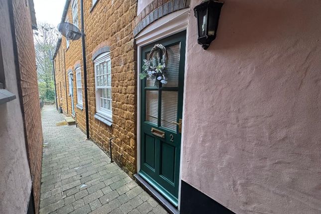 2-bed house on 2, Silkweavers Mews, Rothwell, £155,000