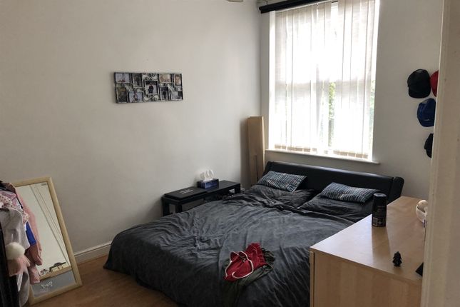 33, Evans Street, Salford photo 5