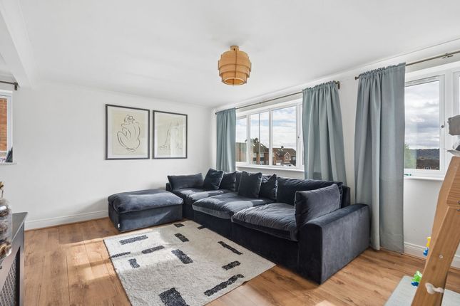 Winter Hill View, 27 The Ridgeway, Marlow photo 4