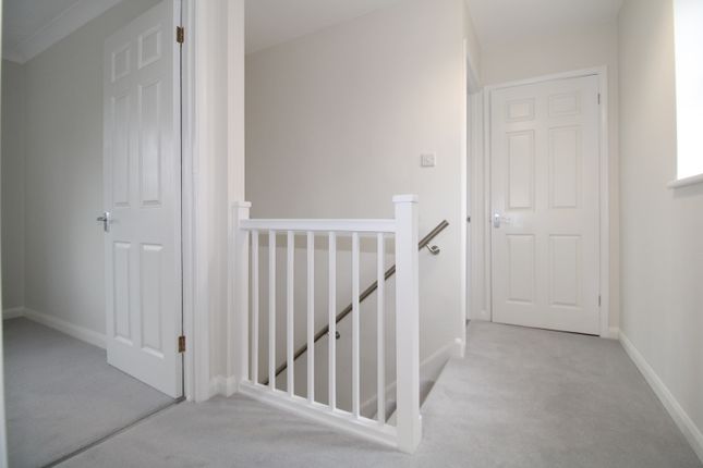 End terrace house for sale in Napier Road, Ashford