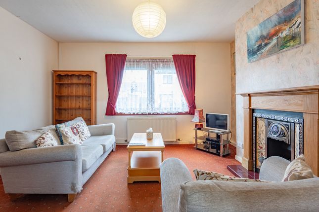 2, Whitelaw Crescent, Nairn photo 4