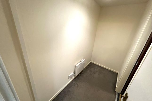 Flat to rent in Plumtree Road, Thorngumbald, Hull