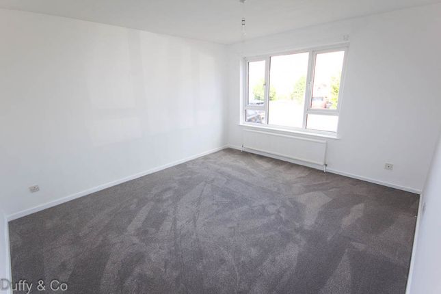 8 Field Close, Burgess Hill photo 3