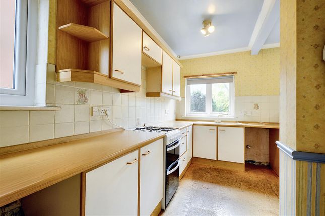 End terrace house for sale in Montague Street, Beeston, Nottingham