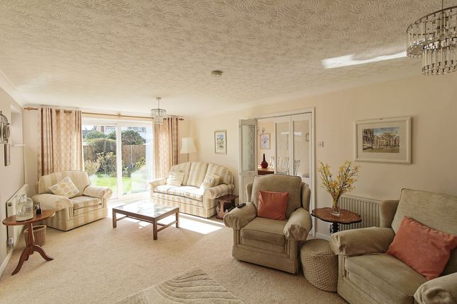 2 Mull Way, Leicester photo 3