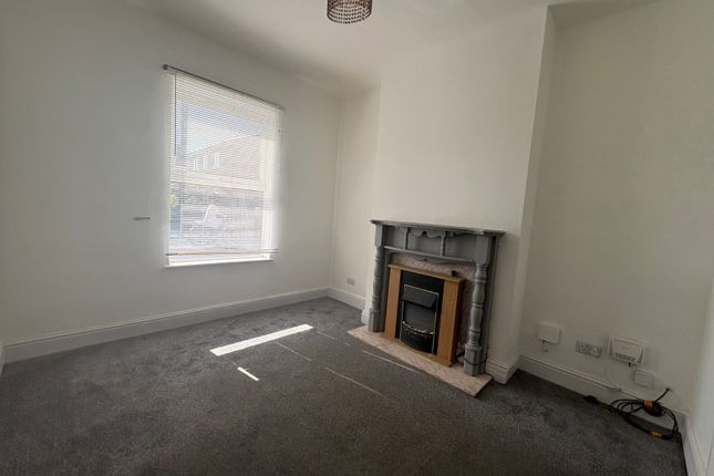 39, Abbey Street, East Yorkshire photo 2