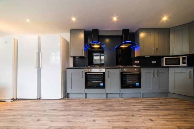 28, Wyeverne Road, Cardiff photo 4