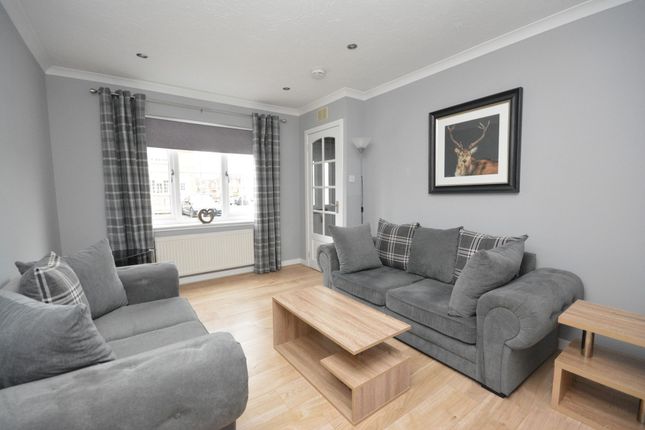 19 Ewing Avenue, Falkirk photo 2