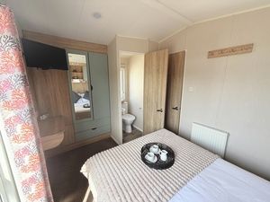 Breydon Water Holiday Park, Great Yarmouth photo 4