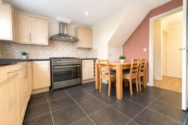 3, Thackeray, BRISTOL photo 2