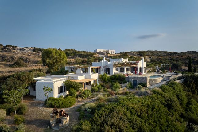 Thumbnail Villa for sale in Darlene, Paros (Town), Paros, Cyclade Islands, South Aegean, Greece