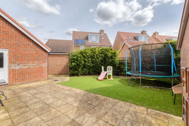 Detached house for sale in Aspen Gardens, Stotfold, Hitchin, Herts