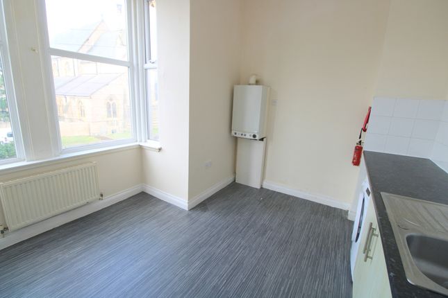 Flat 6, 36 Bath Street, Rhyl photo 5
