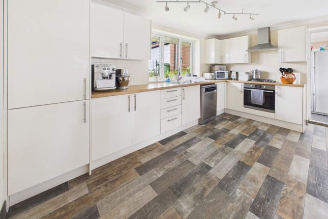 228A, Pantbach Road, Rhiwbina photo 4