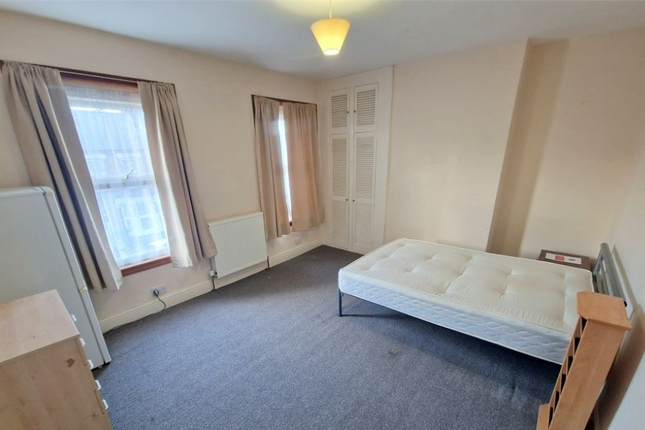 Thumbnail Terraced house to rent in Parkdale Road, Plumstead, London