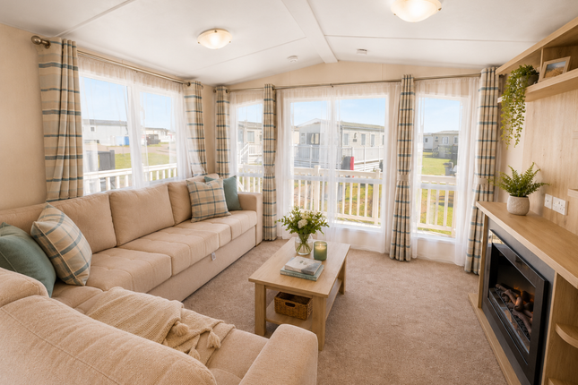 Seal Bay Resort, Warners Lane Selsey, Chichester photo 2