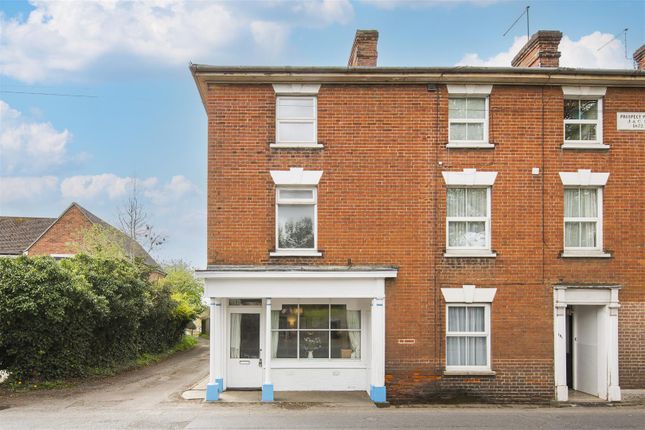Thumbnail Semi-detached house for sale in Tonbridge Road, Wateringbury, Maidstone