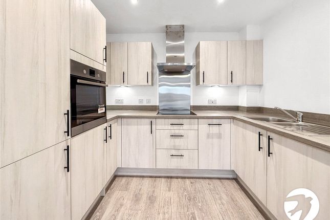 Flat 18, Gladiator Court, 1, Batesford Close, West Malling photo 3