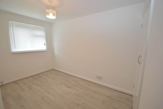 Rodwell Court, Addlestone photo 5