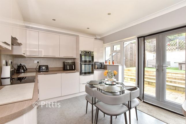 96, Clatterford Road, Newport photo 4