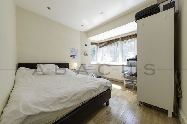 Duplex to rent in Westbere Road, West Hampstead