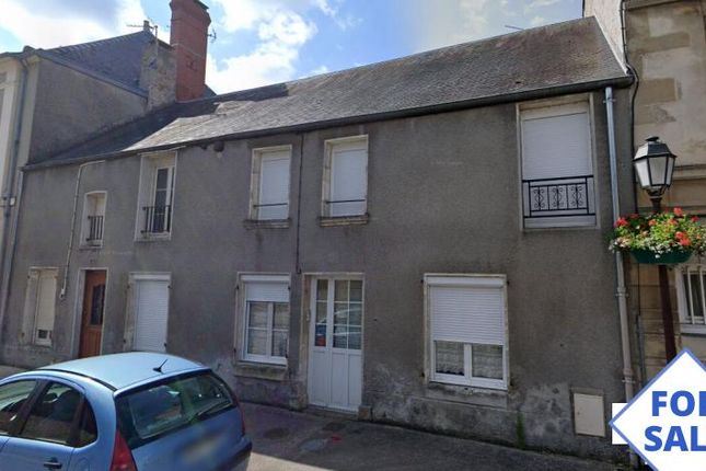 Town house for sale in Sees, Basse-Normandie, 61500, France
