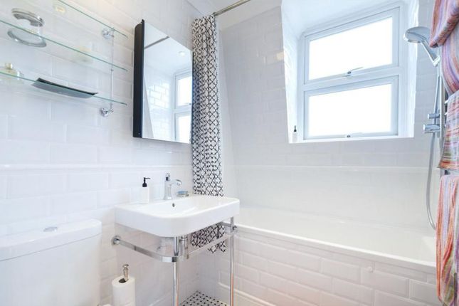 Thumbnail Flat to rent in Draycott Place, London