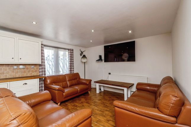 4, Stanbury Avenue, West Midlands photo 4